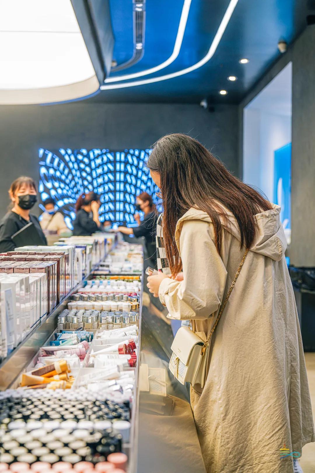 武汉大牌美妆品牌,黑洞高端美妆