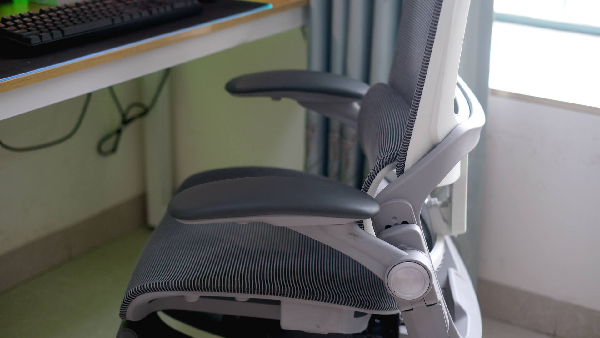 网易严选3d悬挂腰靠办公椅测评,网易严选电竞椅测评