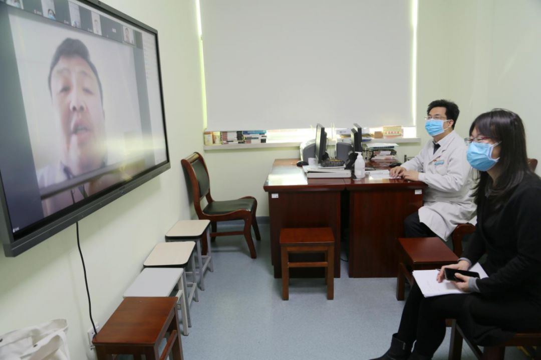 致敬坚守在抗疫一线的医务工作者,抗击疫情坚守在一线的妇幼人