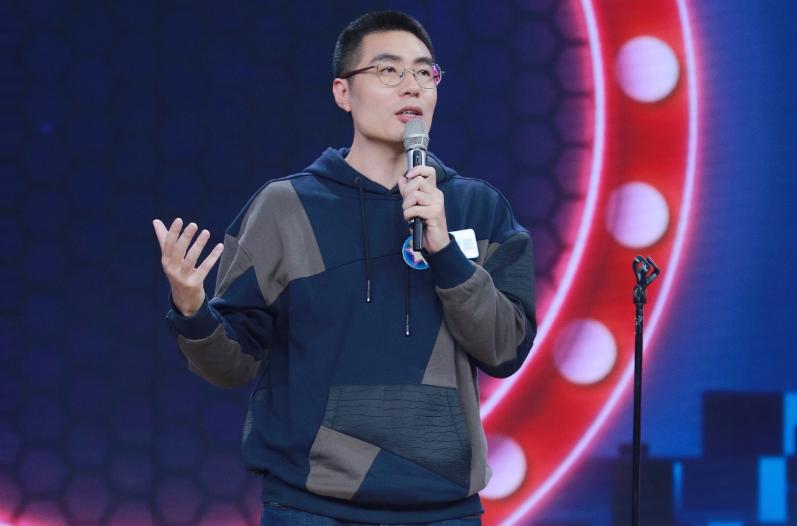 黄子华火吗,黄子华火了吗