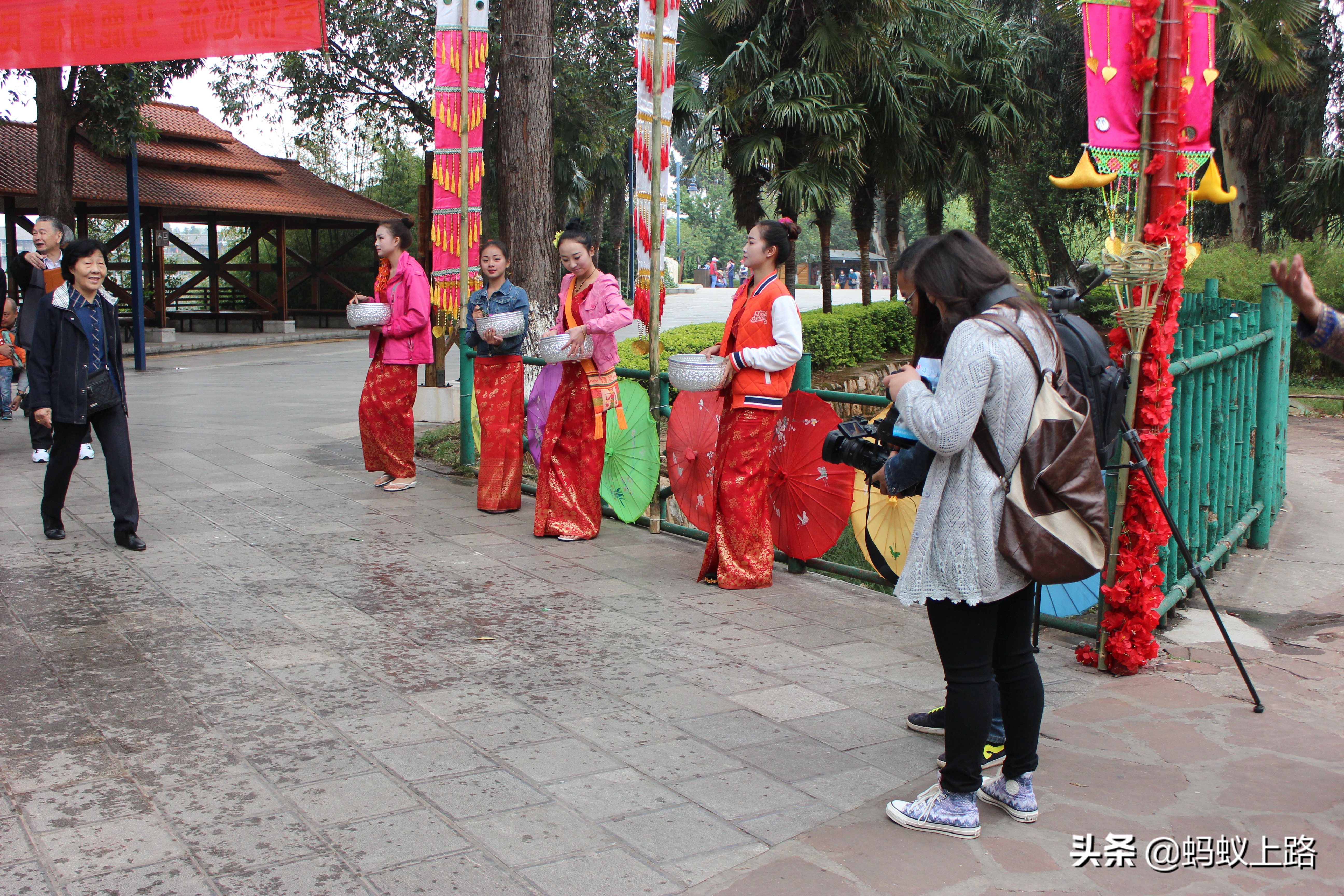 回顾傣族春节盛宴泼水节,云南省傣族泼水节4月几日开始