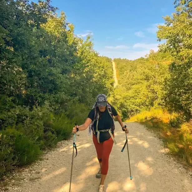 女子因工作压力大,女子因工作压力太大