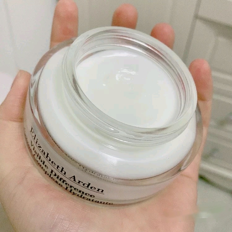 海蓝之谜鎏金面霜贵妇级抗老面霜,平价面霜和贵妇面霜对比