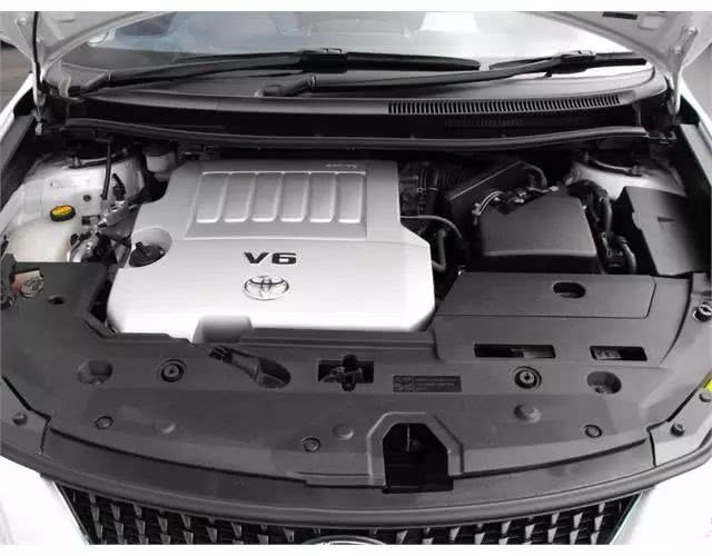 丰田大脚怪车 (便宜又好骑的复古车)