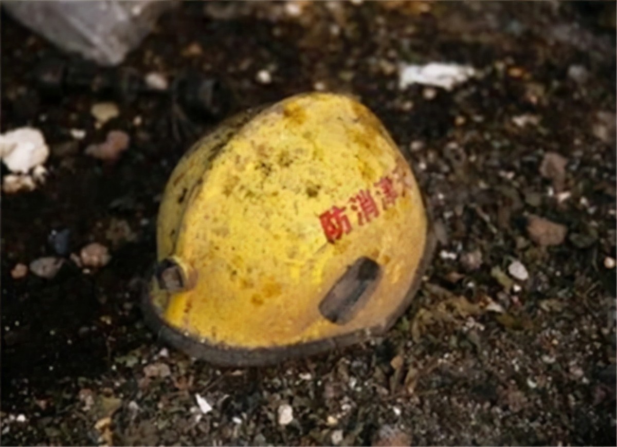 25人出警25人牺牲回家了吗,出警25人牺牲25人唯一幸存的队员