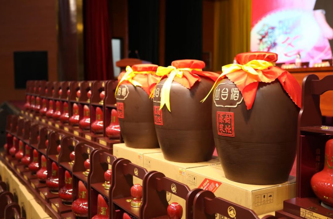 金榜题名500毫升五粮液,金榜题名酒