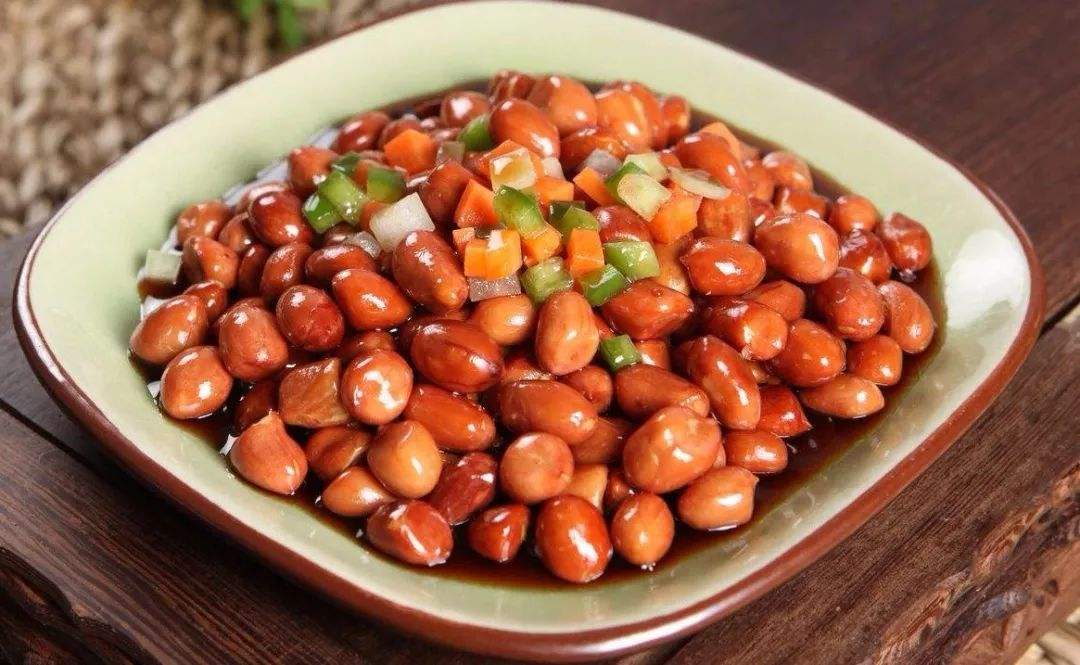 日常生活中食盐有哪些妙用,食盐的妙用分享给家人收藏备用