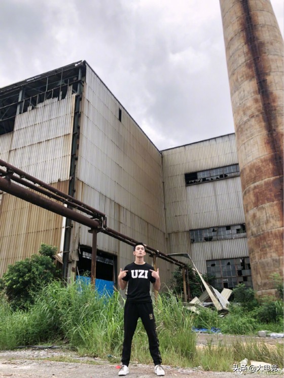 tfboys成员王俊凯抖音,tfboys中的王俊凯