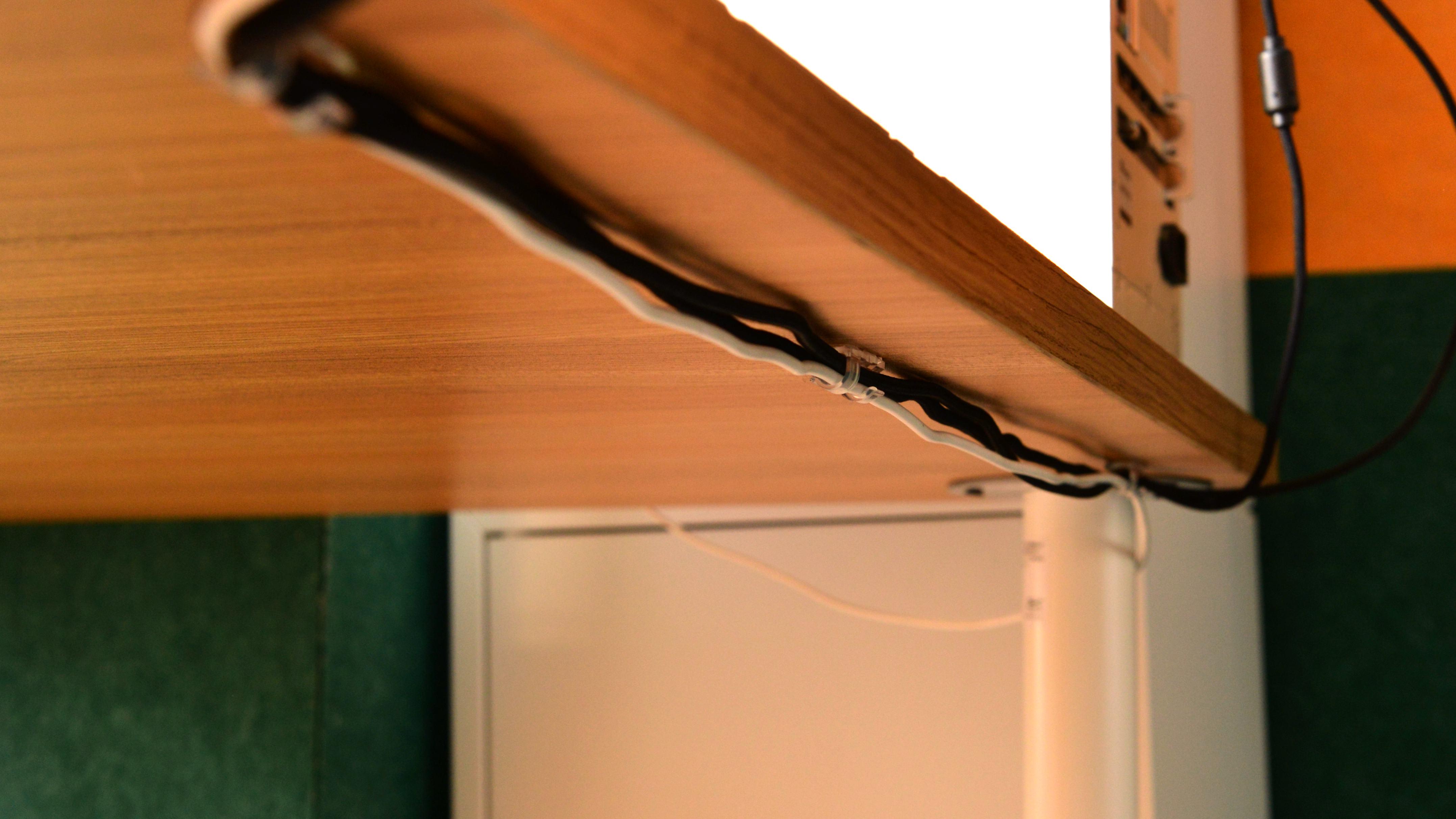 数十款桌面神器，打造100寸娱乐桌面，投影与显示器的完美结合