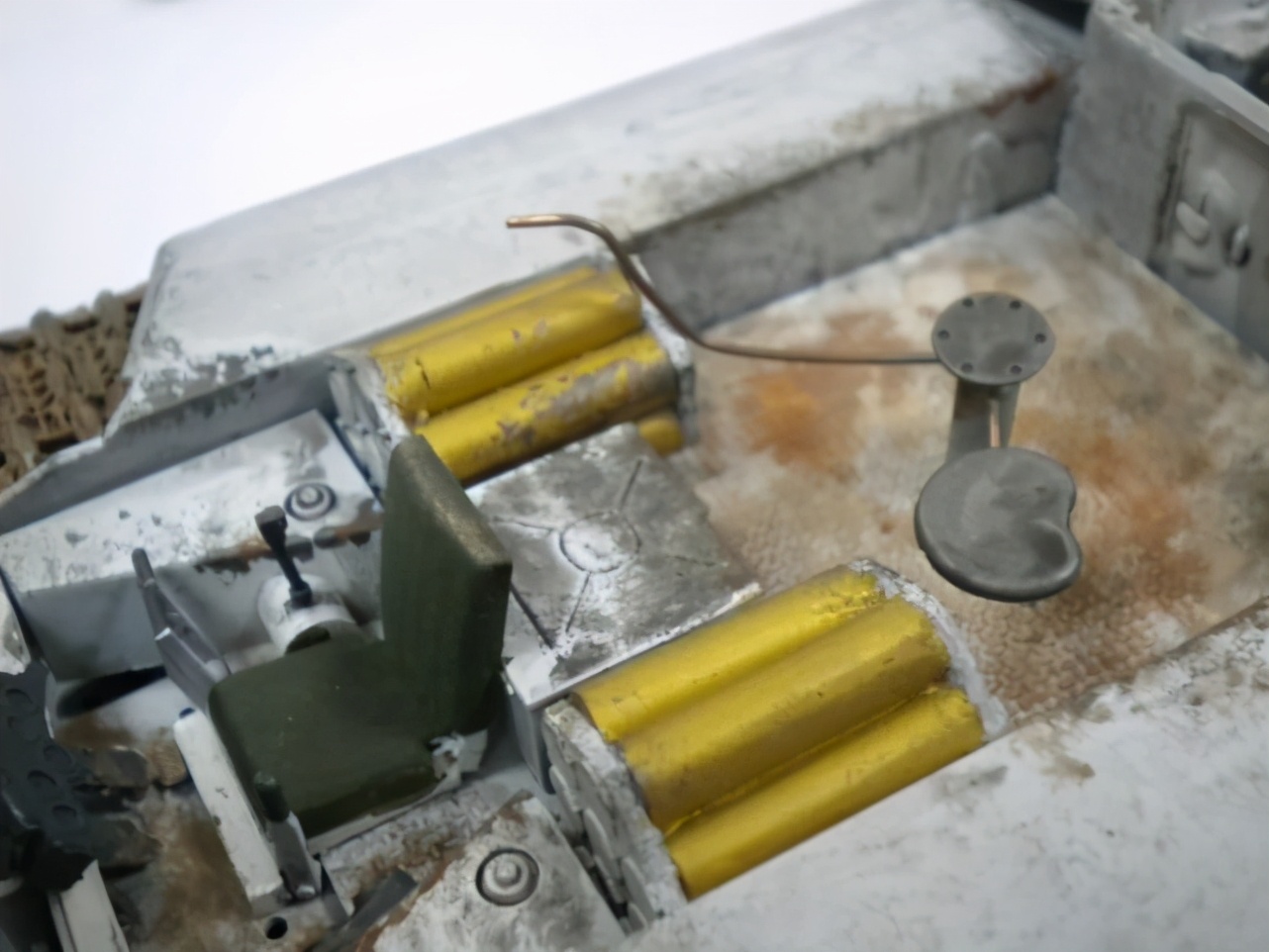 45元塑料坦克模型，精心制作半年，完工时太逼真！一万元也不卖