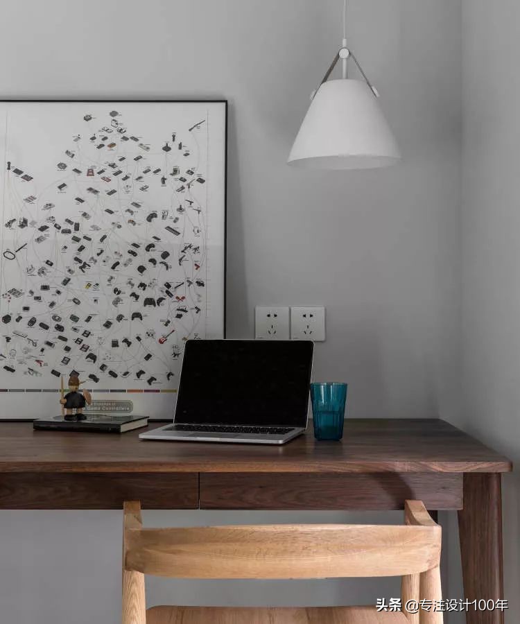 大面积落地窗，绿色肆意增长的家