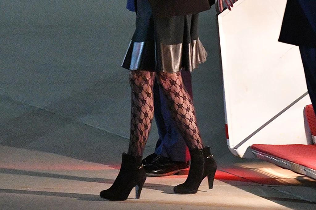 第一夫人穿*袜丝**到底惹了谁？