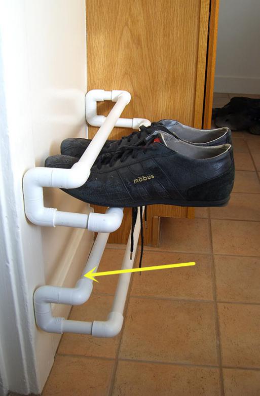 装修师傅留的水管上接什么,用排水管做鞋柜