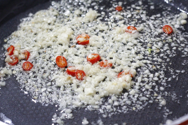 最简单的锡纸花甲粉家庭做法,锡纸花甲粉快捷做法