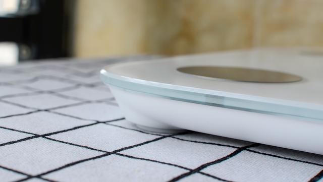 小米体脂秤2显示体重后闪烁,小米体脂秤2身体成分测量失败