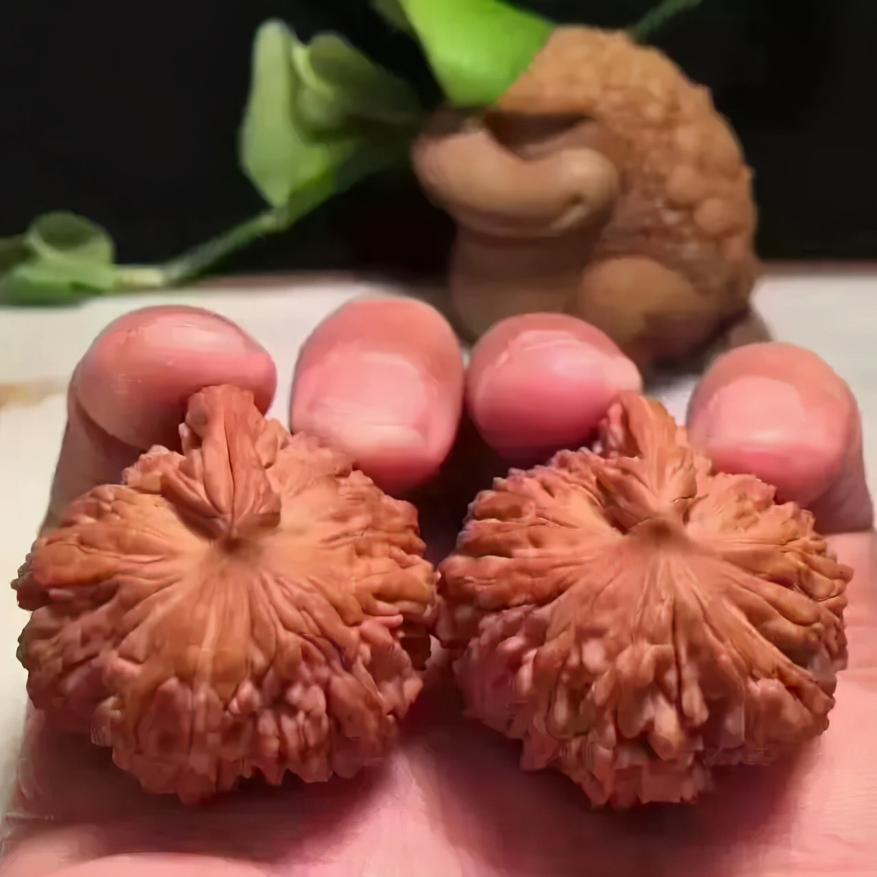 如何盘核桃又红又亮,核桃怎么盘油亮