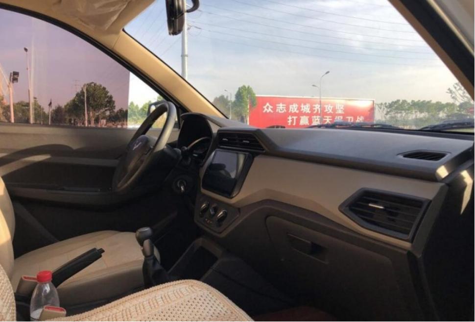 五菱手动挡后驱最新款,五菱宏光后驱车操控好么