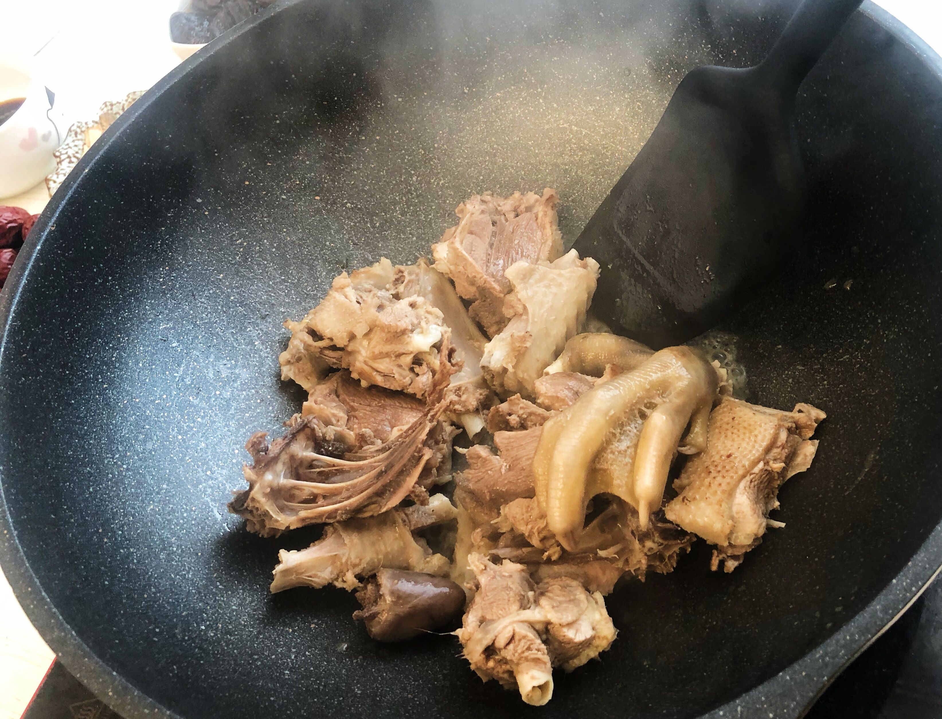 怎么焖鸭又香又好吃,好吃又简单的不可思议的香焖鸭