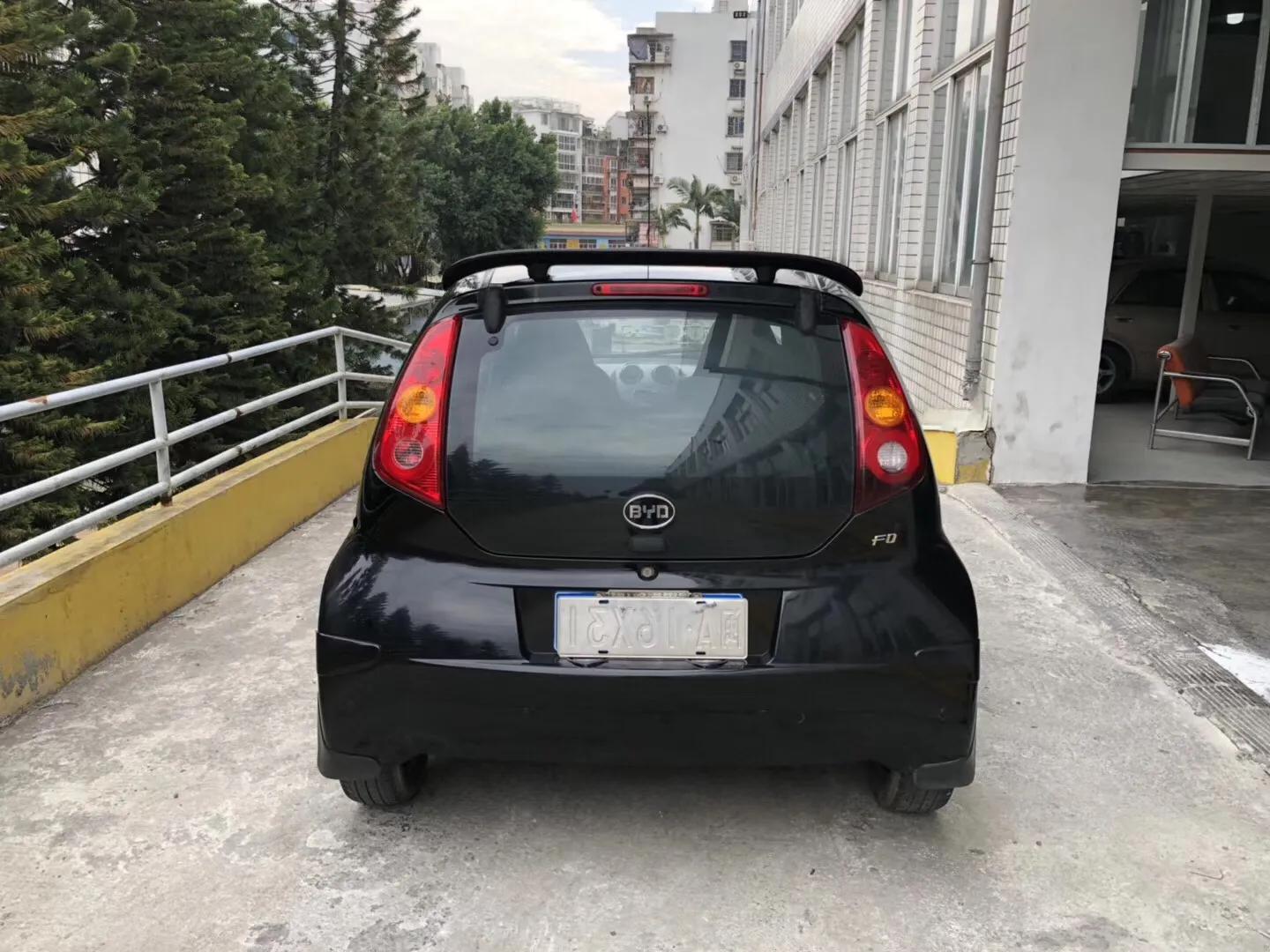 15年3月比亚迪F0手动1.0无钥匙进入一键启动代步神车