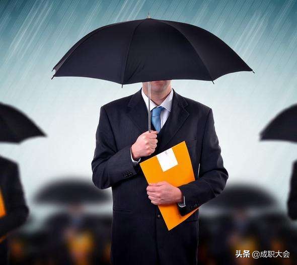 聪明人在工作上看重的不是专业水平，也不是能力，而是个性