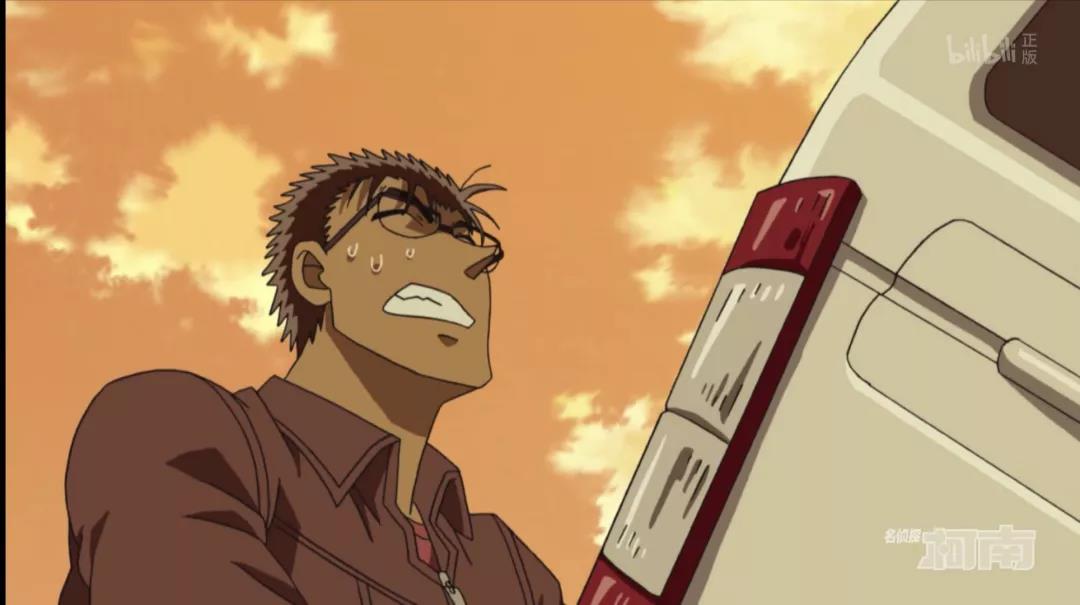 名侦探柯南超级赛亚人京极真,超级赛亚人京极真打一群人