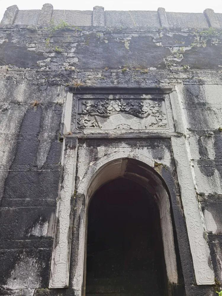 黔南第一山在什么地方,黔南第一山在哪里