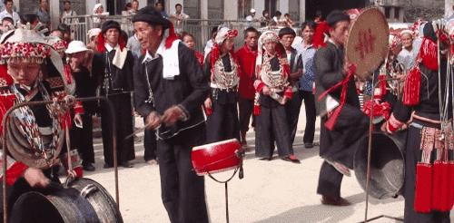 外省旅游团探秘广西巴马长寿之旅,巴马旅游探索巴马的奇妙之旅