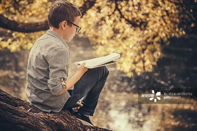 “深夜12点，14岁的儿子偷偷看黄片”