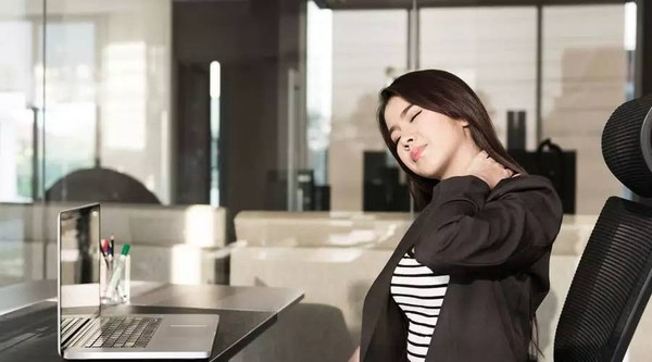 小朋友脖子酸痛怎么快速缓解,长时间看电脑脖子酸痛怎么缓解