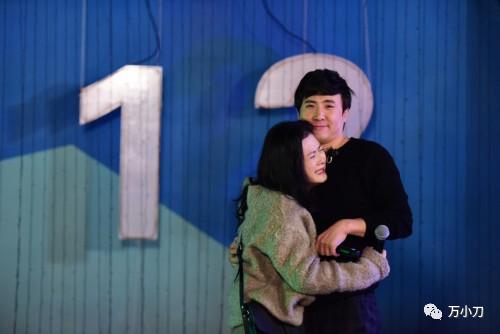 沈腾电影路演白敬亭,沈腾卖瓜完整版