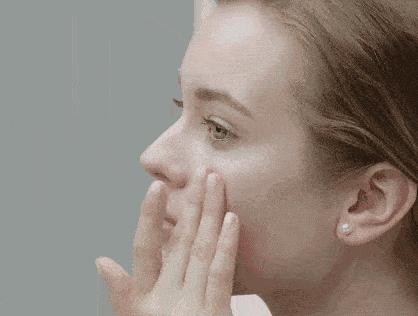 婚纱女王王薇薇视频完整版,“婚纱女王”王薇薇出席时尚大奖