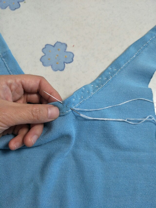 一拆二剪三缝,儿子校服变小背心