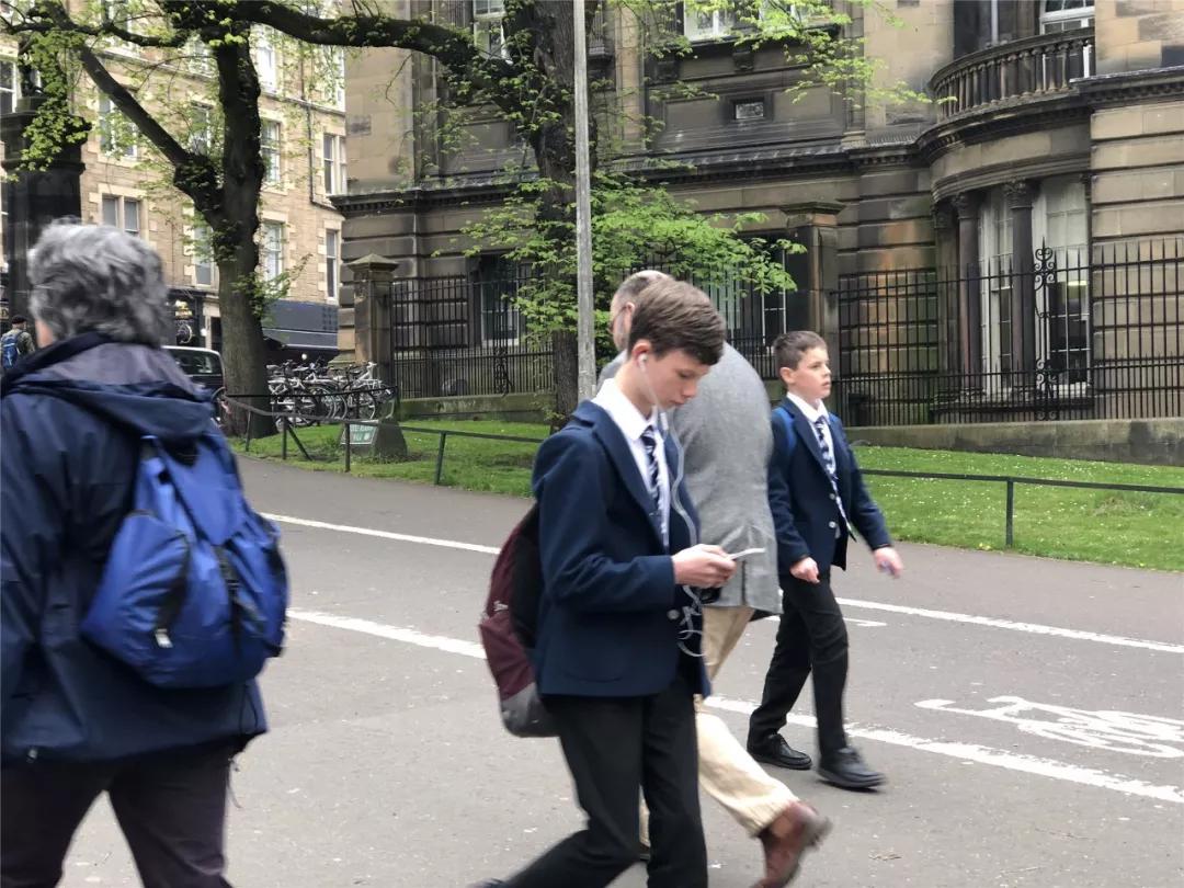 孩子出国留学从大几准备合适,孩子多大年龄出国留学比较好