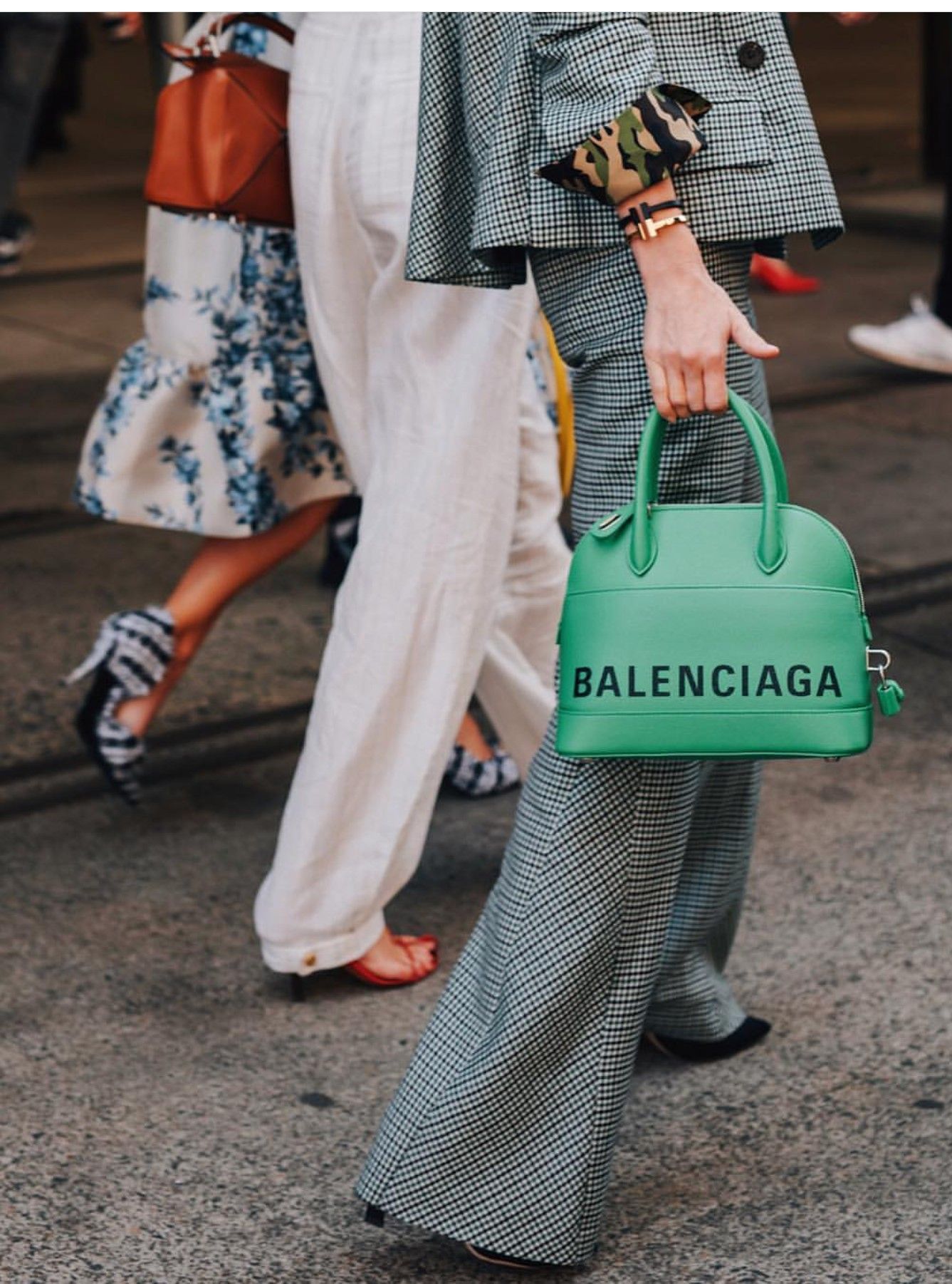 正品时尚百搭贝壳包,经典时尚贝壳包