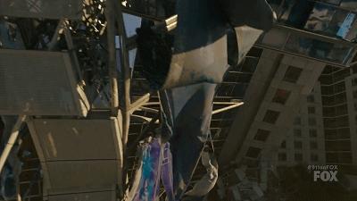 刷爆抖音的生死大片，捂住心脏看完，太过瘾了