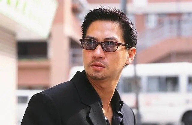 香港影坛演技最好的10位男配,香港演员反派演技炸裂瞬间