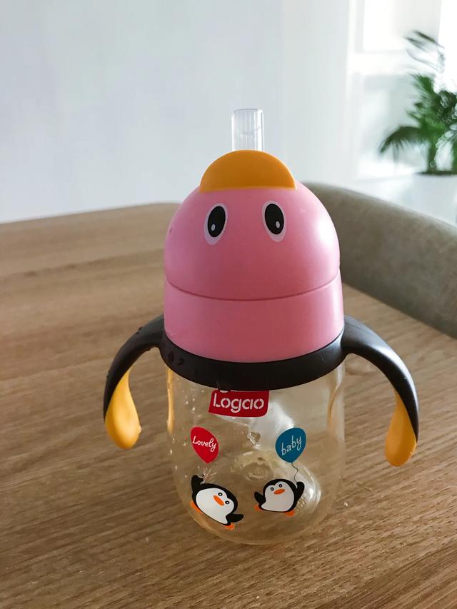 母乳宝宝不吃奶粉？不知道怎么选择好用的奶瓶？快进来看看吧