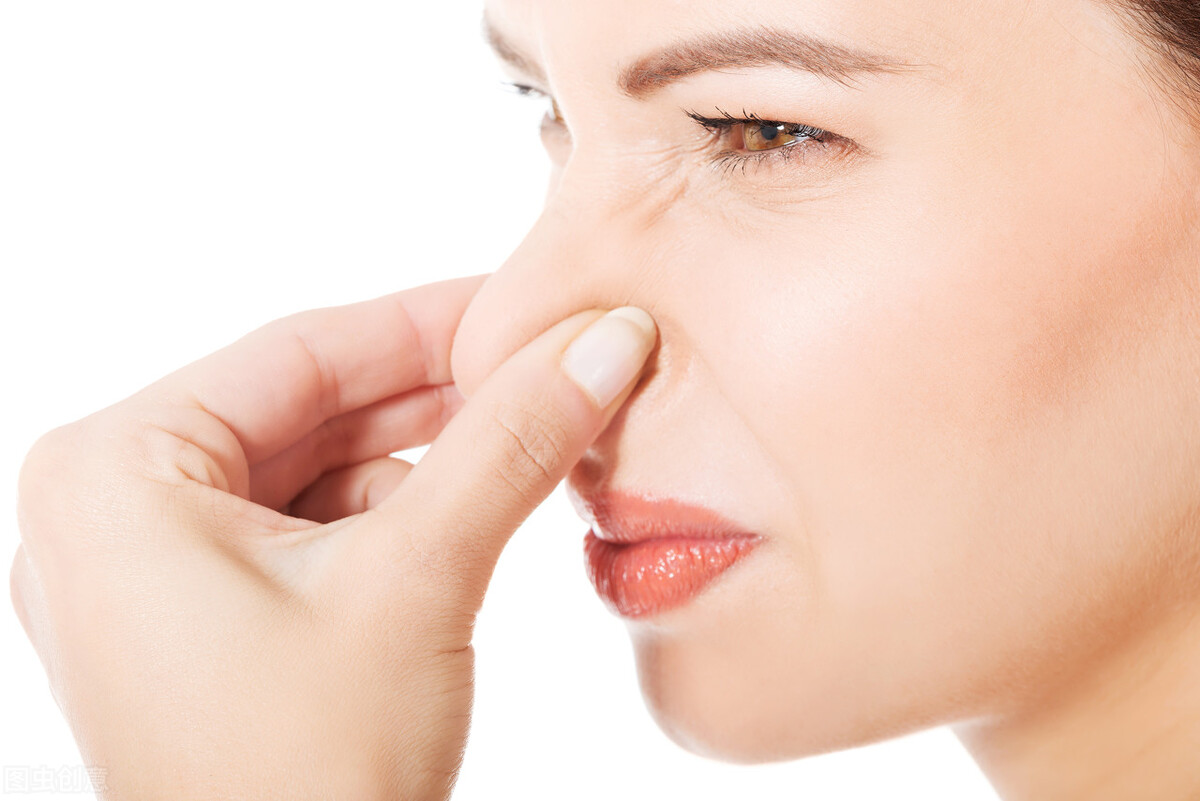 鼻子堵塞不通气最简单的办法,鼻子堵塞不通气小窍门