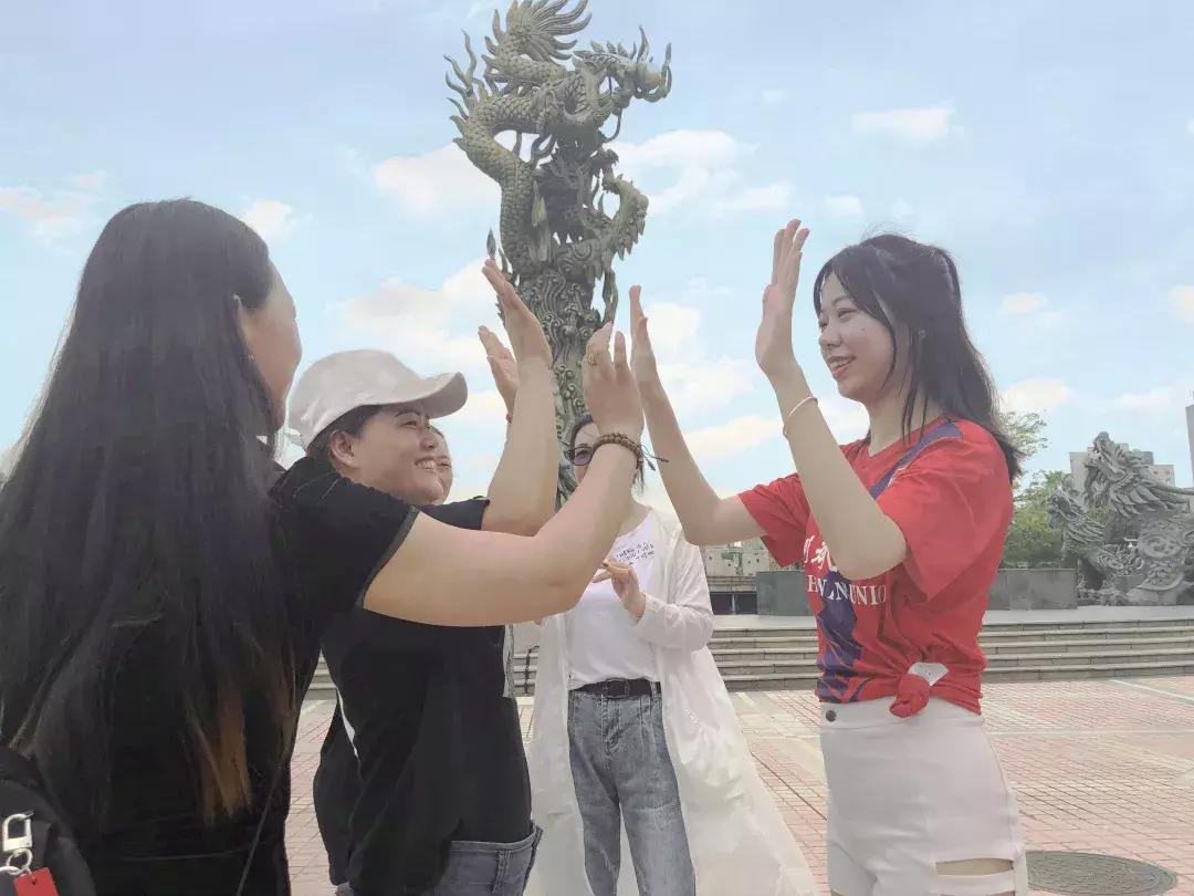 享受激情，素质观赛！龙岗观赛季，文明更精彩！