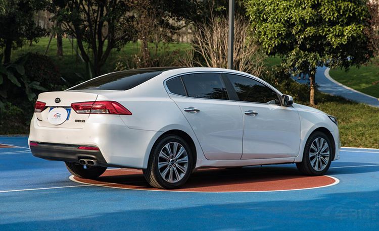 2016款昂克赛拉原价13.89万现价9.5万这三款二手车等你来抢