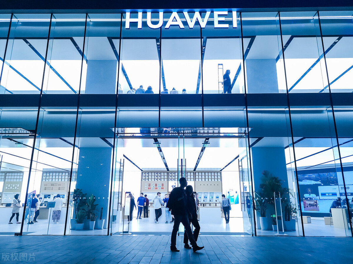 网上手机跟实体店手机有什么区别,京东上买手机靠谱还是实体店靠谱