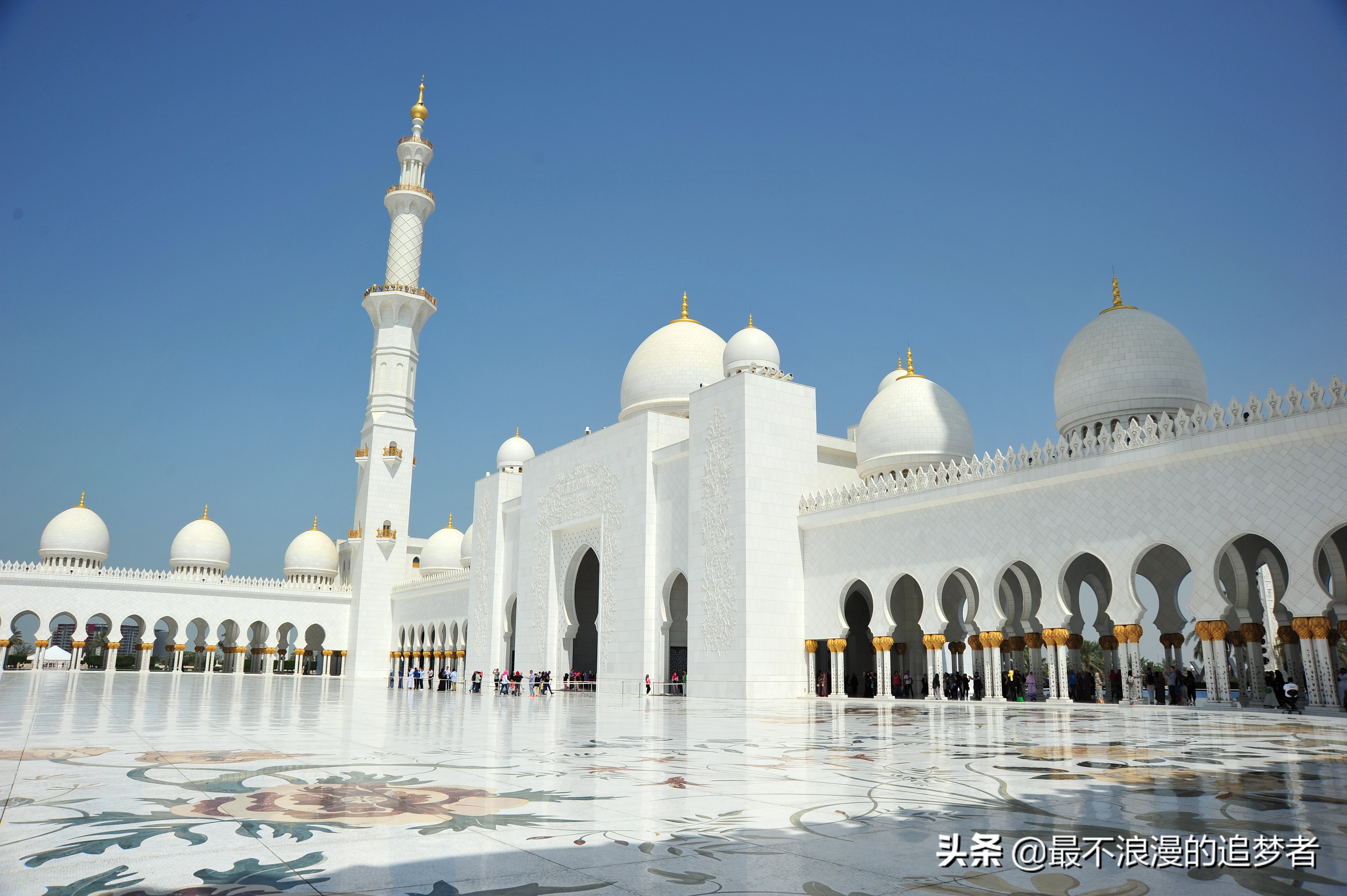 阿联酋谢赫扎耶德清真寺旅游,迪拜谢赫扎耶德路旅游