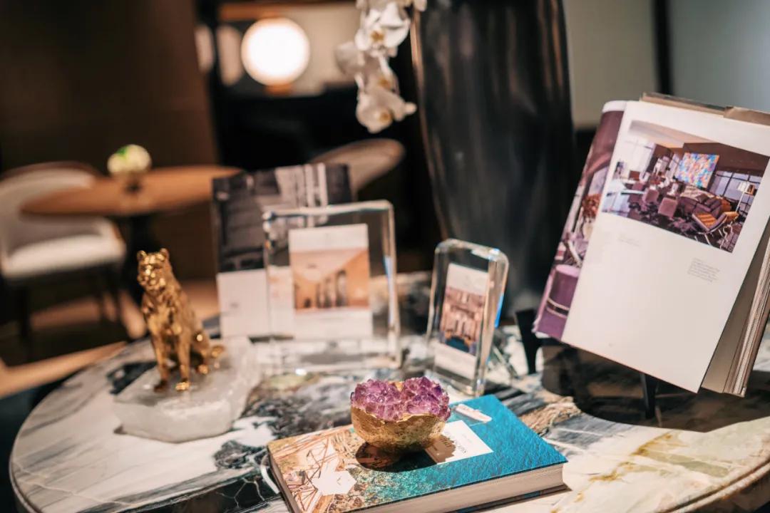 鍗庡皵閬撳か鐧惧勾缁忓吀,鍗庡皵閬撳か鐧惧勾鐢垫