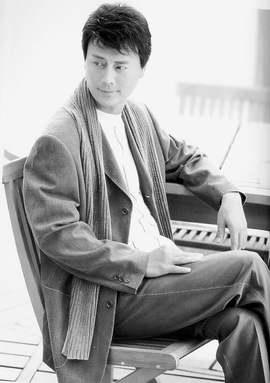 还珠格格林心如范冰冰谁最好看,林心如赵薇版还珠格格结局