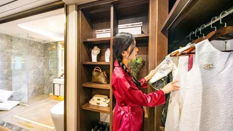 玉林玉东湖大平层推荐,玉林绿地的别墅值得买吗