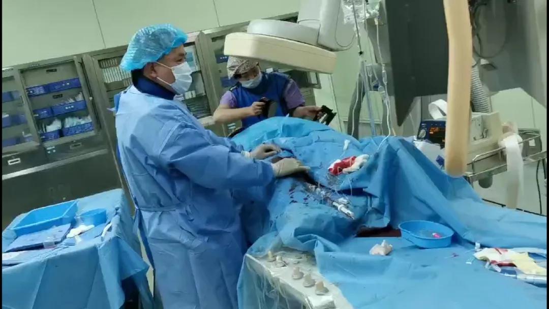 急性心肌梗死抢救的黄金时间,急性心肌梗死并发室颤典型案例