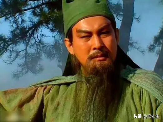 正史上的关羽真的是红脸吗,关羽的胡子为什么那么漂亮