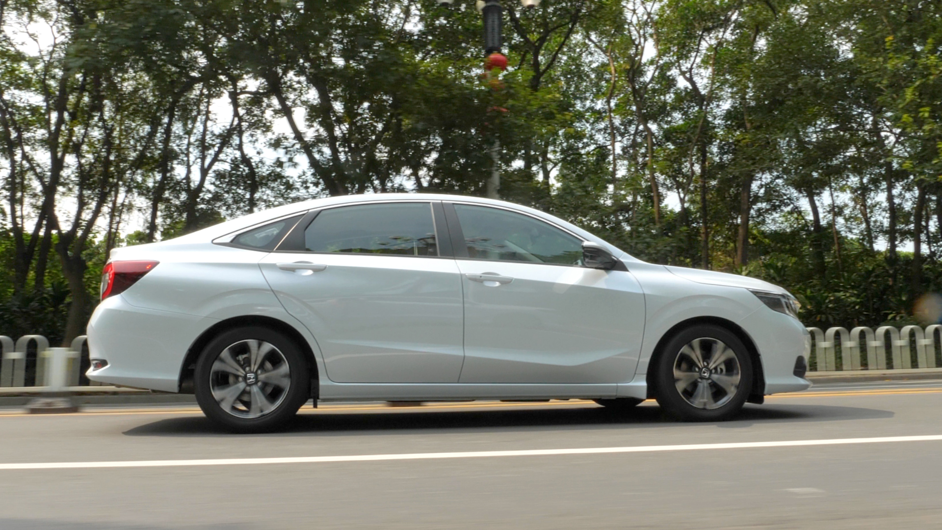 10年车龄的本田凌派值得买吗,本田凌派2022有哪些款式