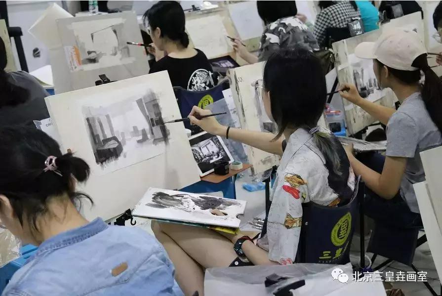 三皇垚影视定向班“魔童降临”