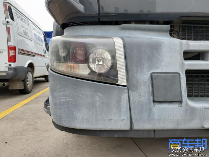 全球十大重卡牵引车排名,新款霸龙重卡牵引车